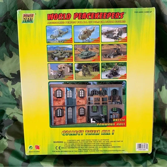 World Peacekeepers with Soldier and Locker Box Action Figure. - Picture 2 of 9